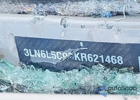 2019 Lincoln Mkz Reserve I z USA, uszkodzony, nr VIN 3LN6L5C99KR621468